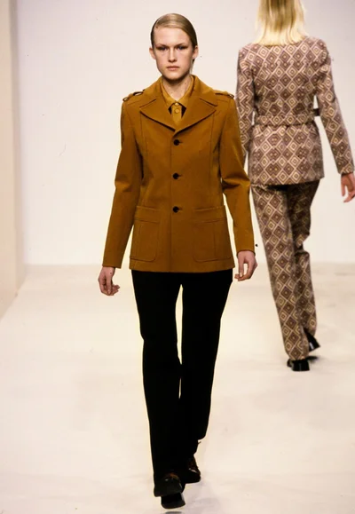 Look 30